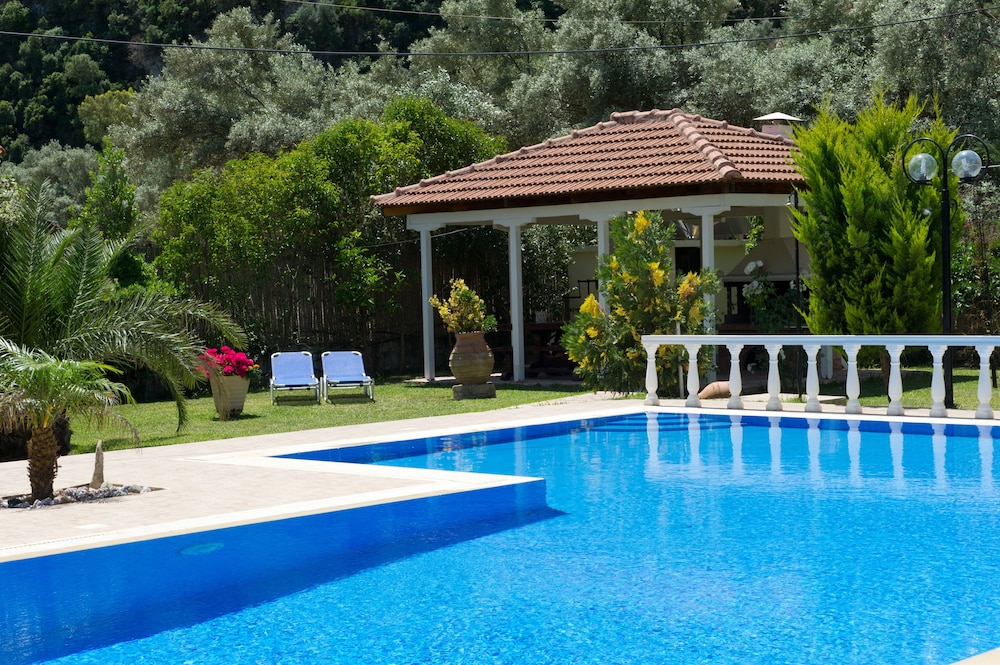 Villa Dimitris Apartments & Studios