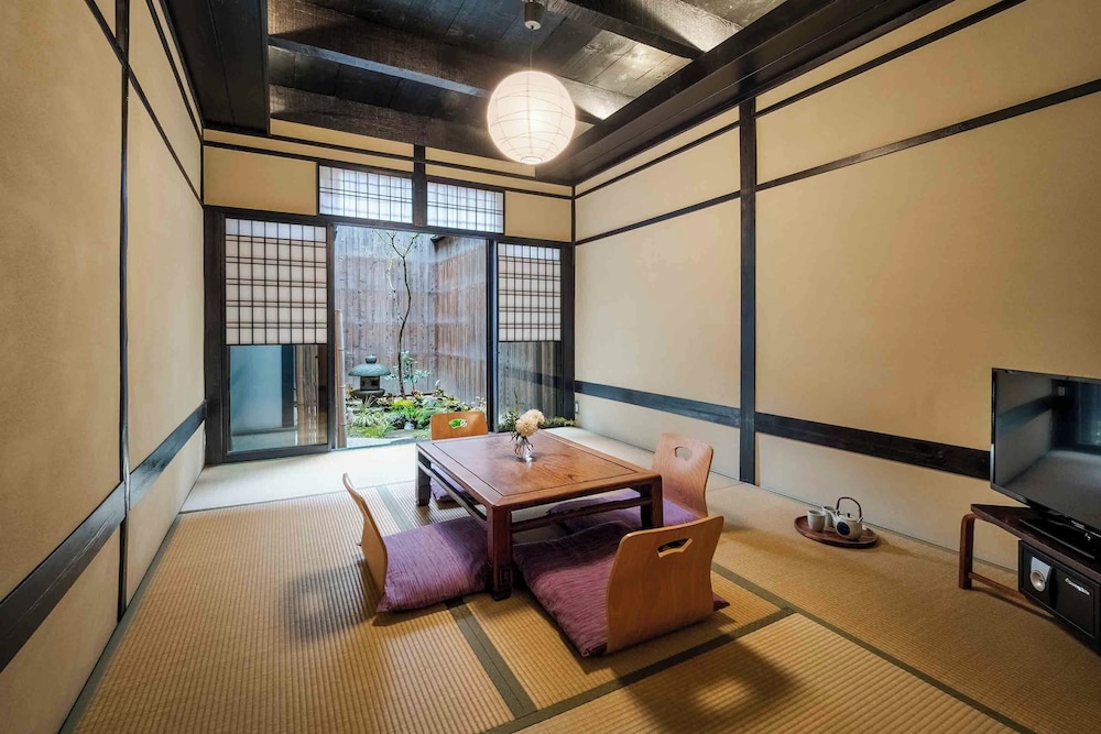 Shoubuan Machiya Residence Inn