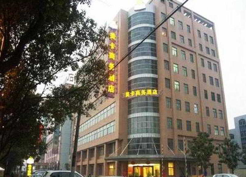 Hanting Express Caohejing Yishan Road