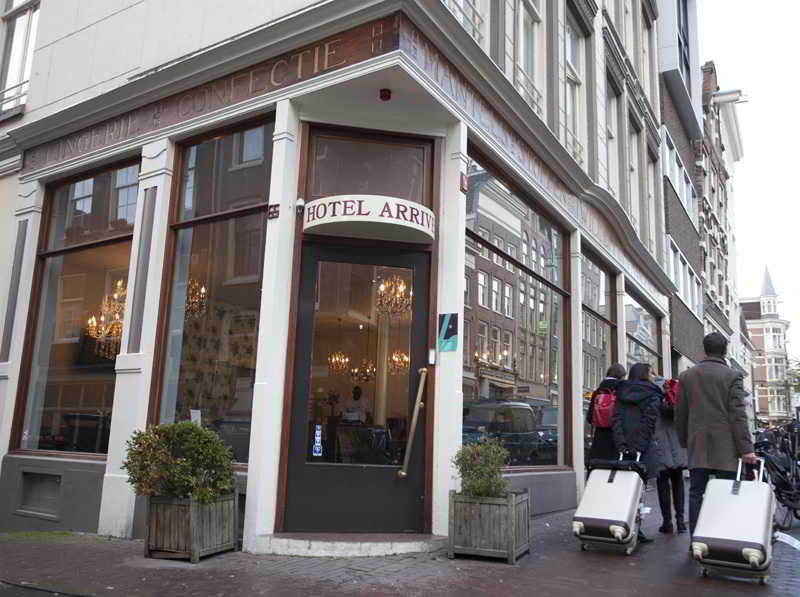 Quentin Arrive Hotel