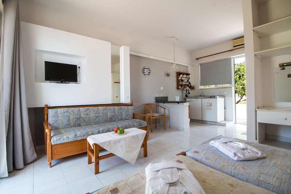 Kastri Boutique Beach