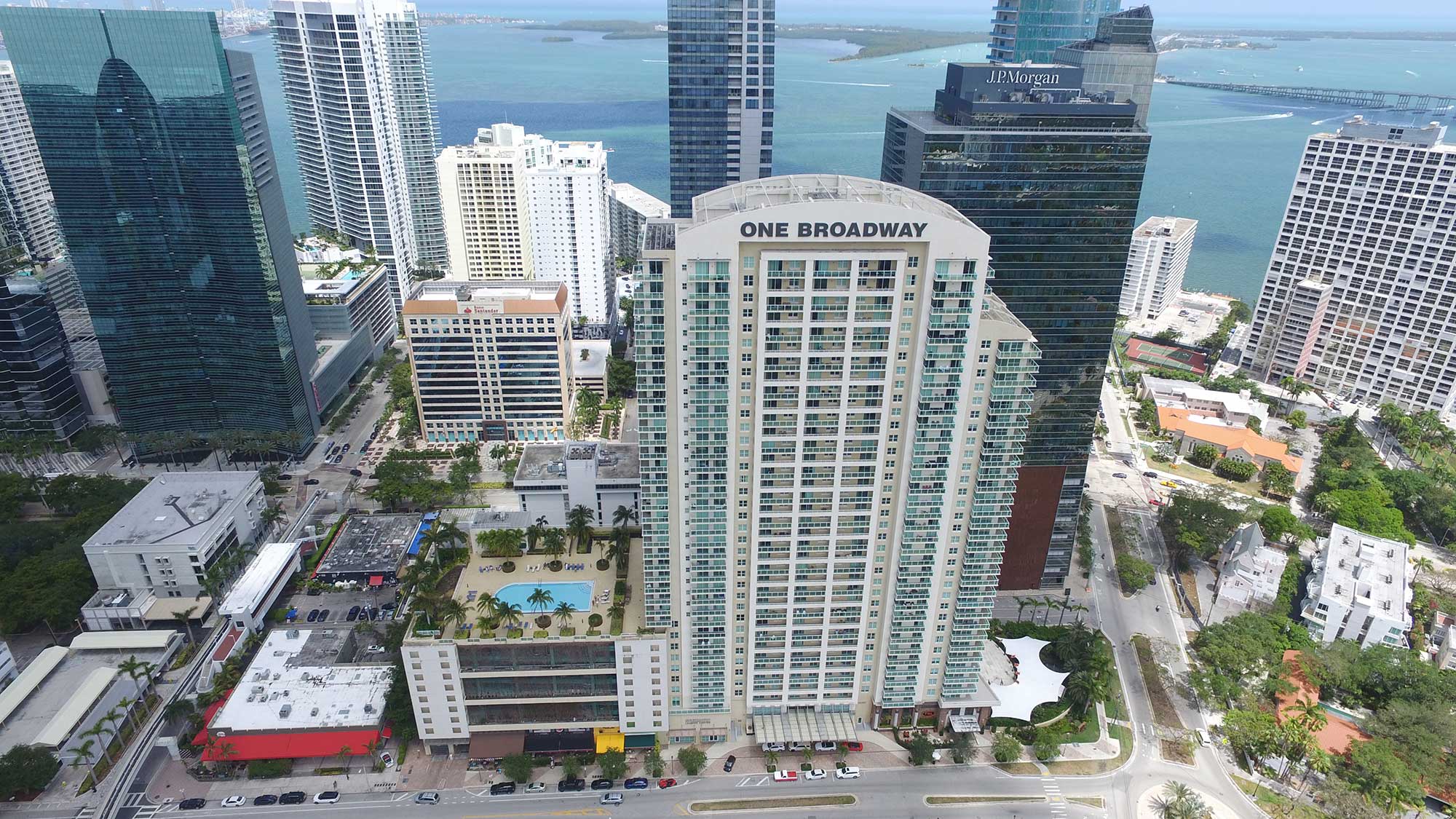 One Broadway by Churchill Suites