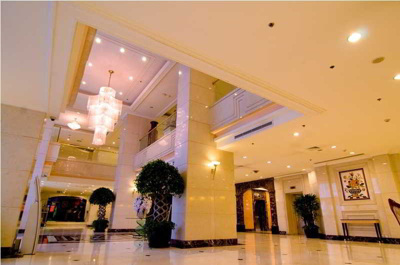 Luxemon Hotel