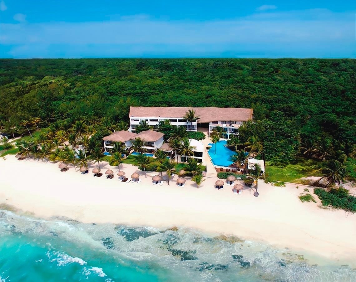 Beachfront By The Fives