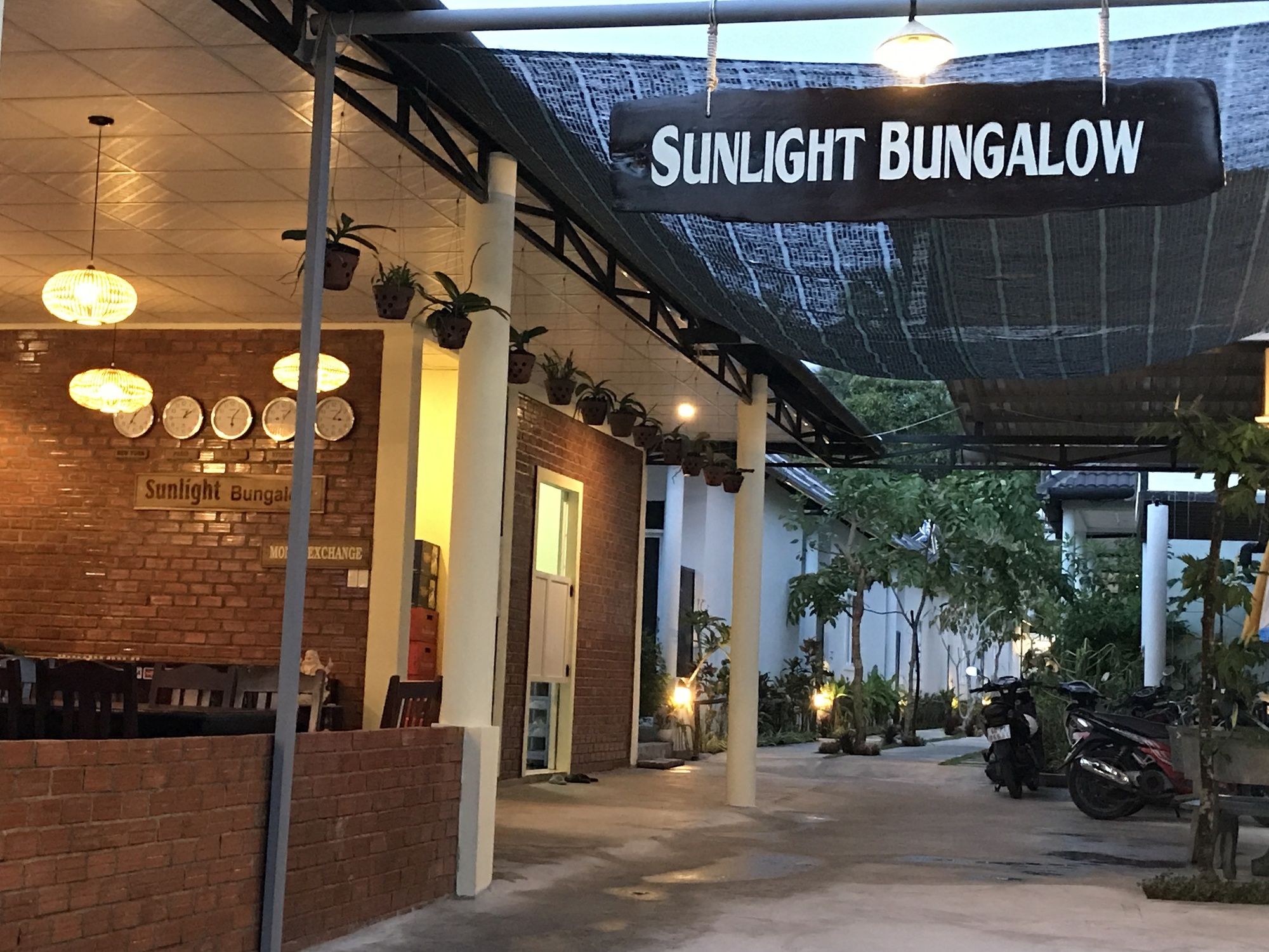 Sunlight Bungalow