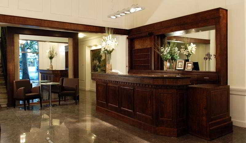 Hotel Crisol Mundial