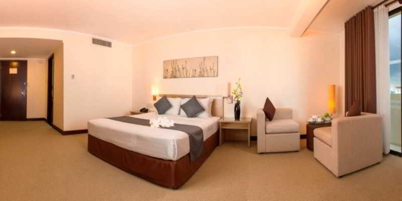 Vien Dong Hotel