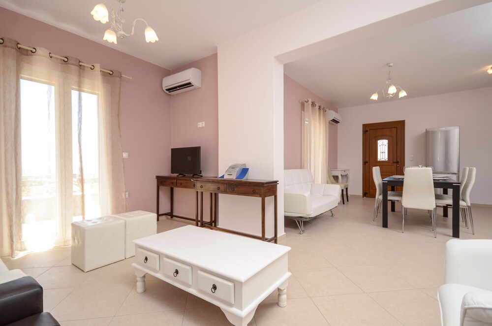 Naxos Luxury Villas