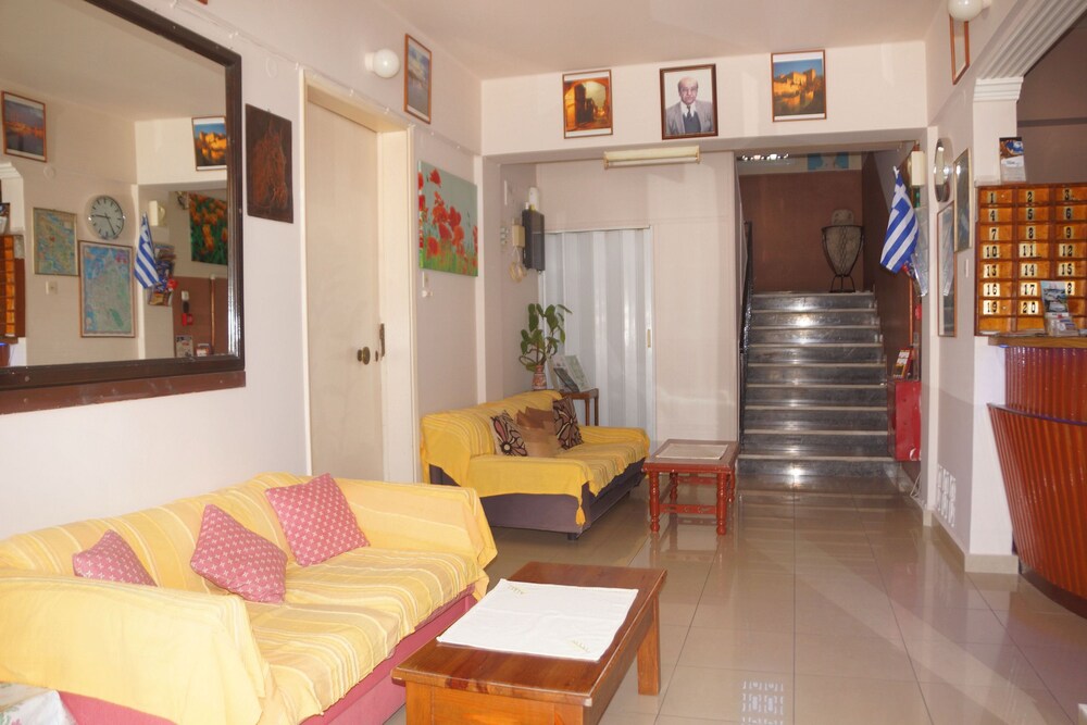 Star Hotel