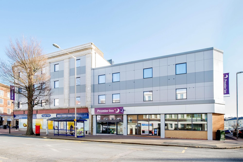 Premier Inn Eastbourne Town Centre