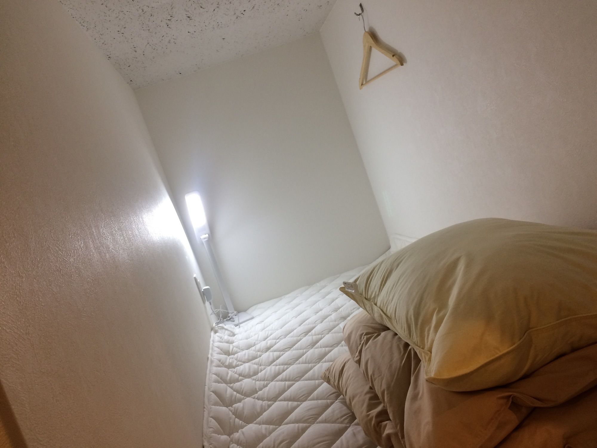 Bnb+ Costelun Akiba Hostel Caters To Adult Female Only