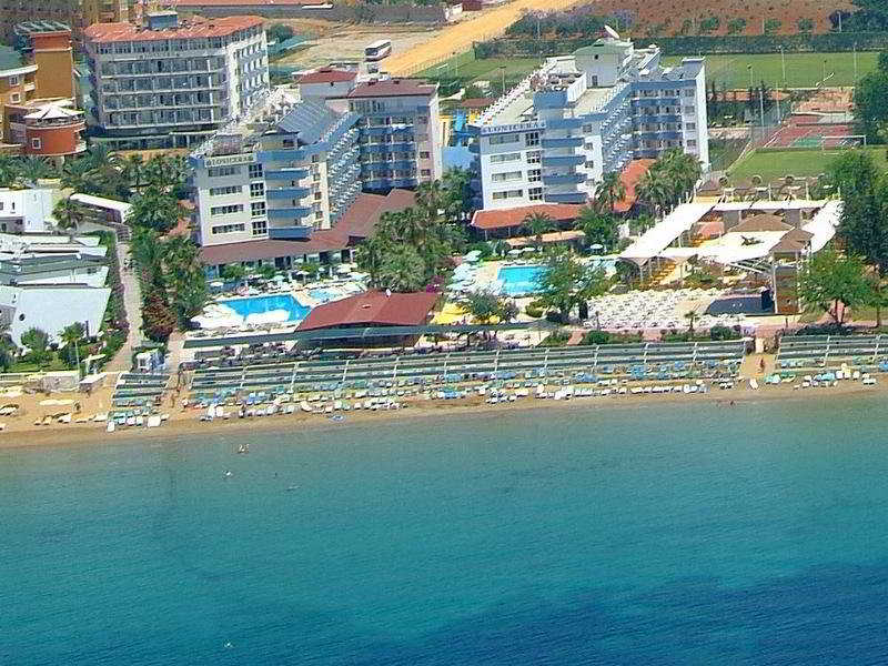 Lonicera World Hotel