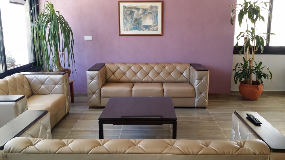 Agrino Hotel Apartments