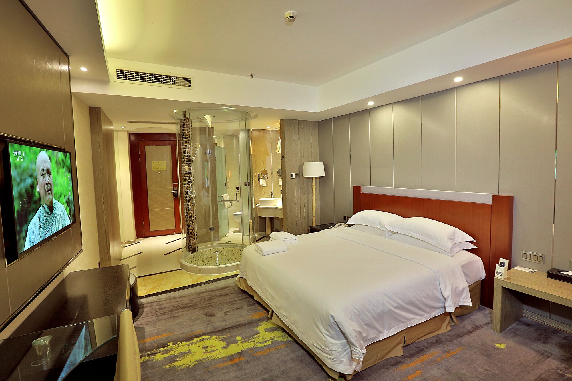 Chong Qing Min Shan Hotel