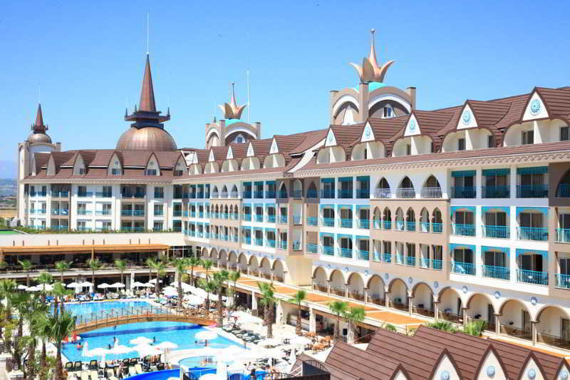 Side Crown Palace