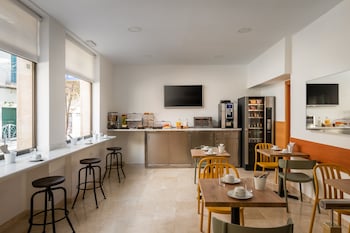 Hostal Baler