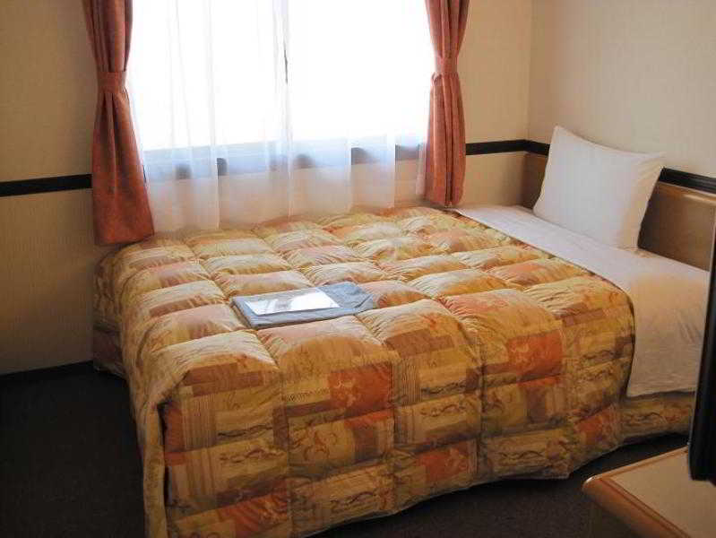 Toyoko Inn Shinsaibashi Nishi