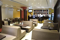 Hotel Raya Inn