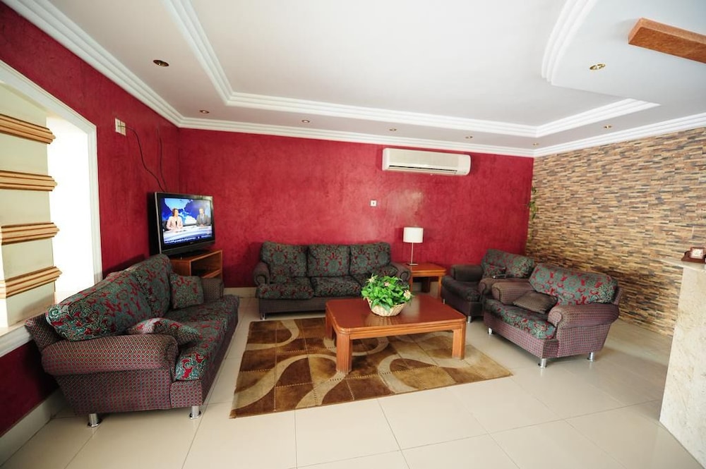 AlToot Palace Furnished Apartments