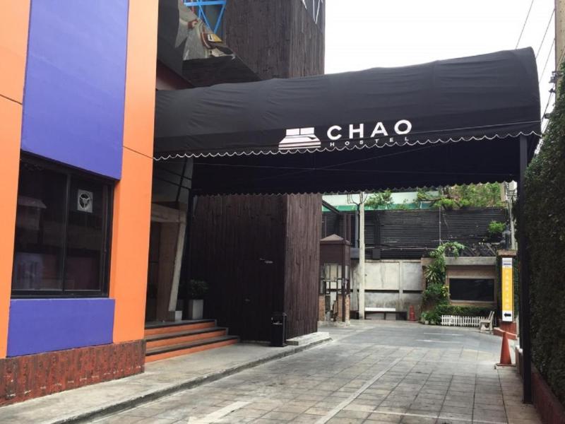 Chao Hostel