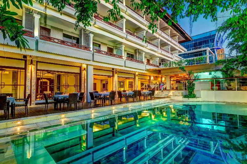 Maharani Beach