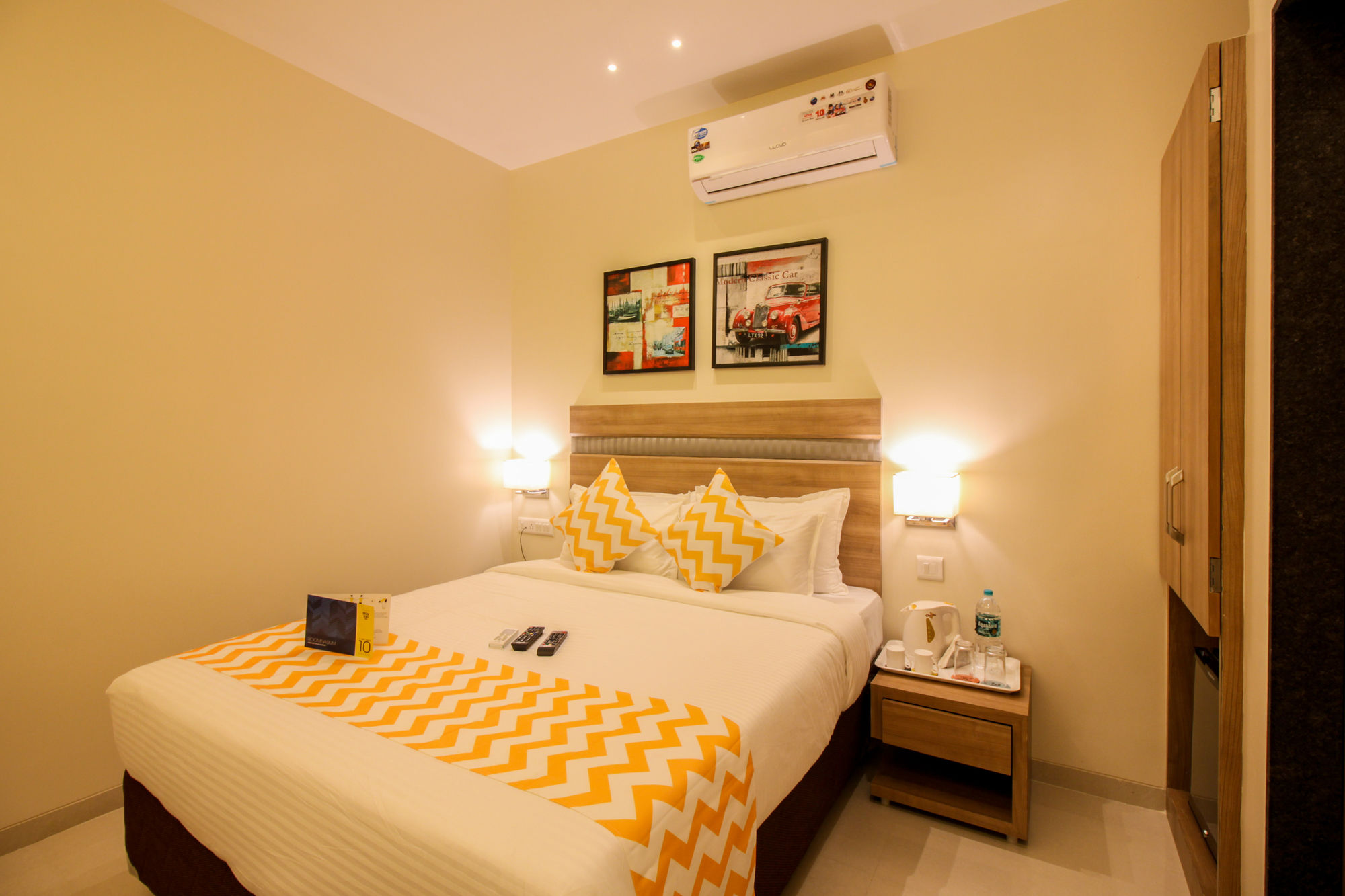 Ascot International By FabHotel