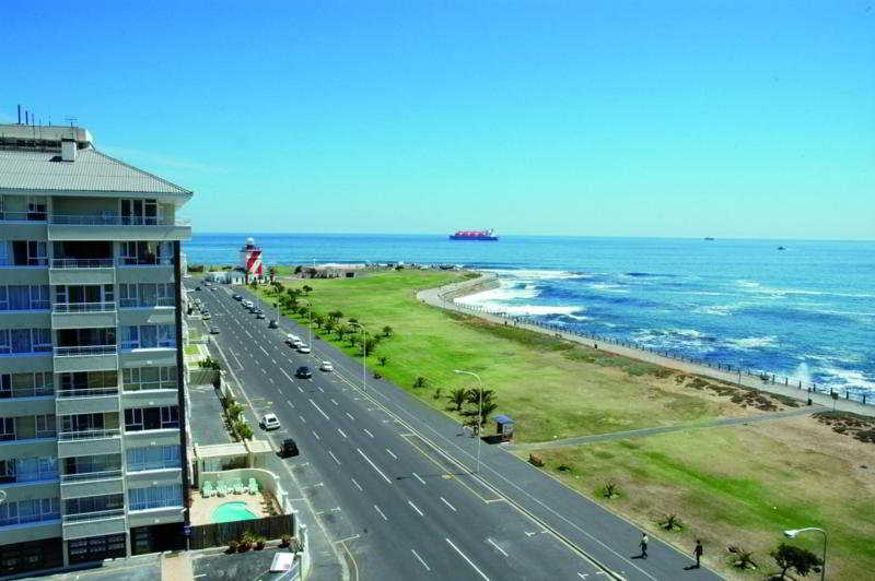 Mouille Point Village
