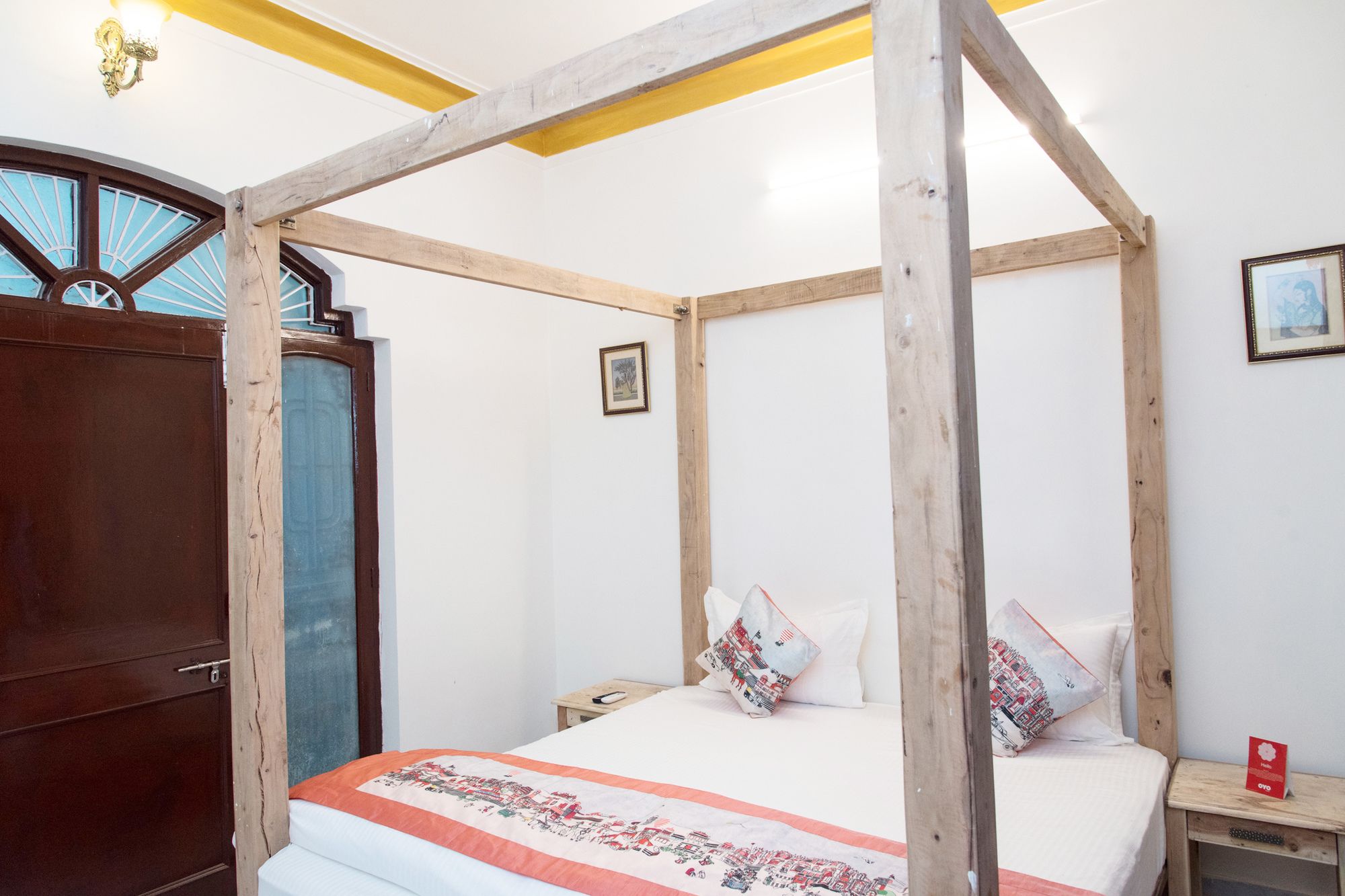 OYO Home 11431 Artistic Stay