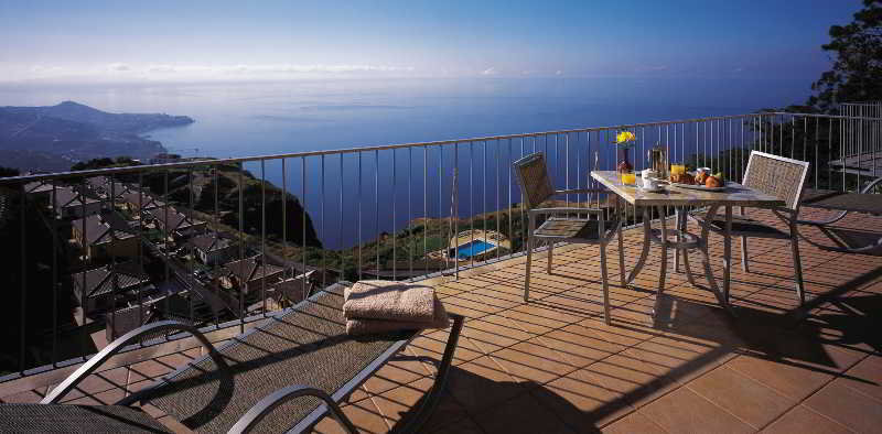 Cabo Girão Aparthotel