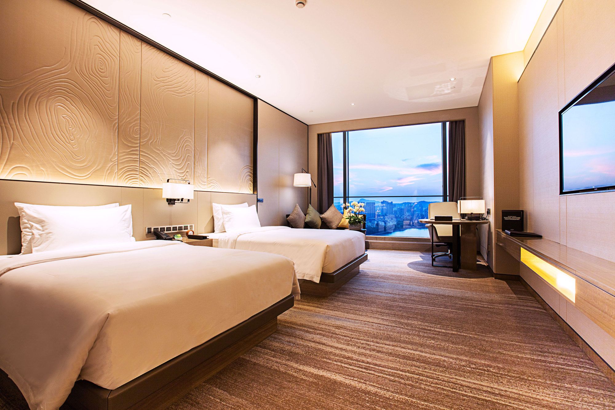 Golden Eagle Summit Hotel Nanjing