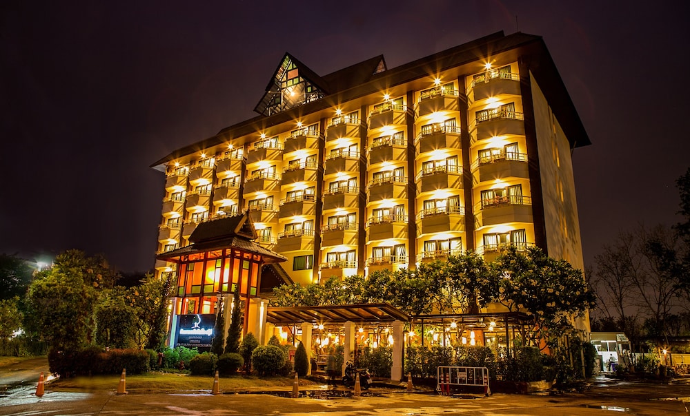 ASIA HOTELS GROUP POONPETCH CHIANG MAI