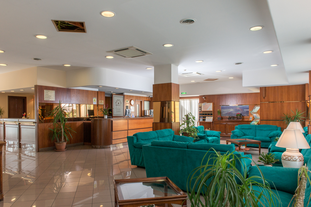 Meditur Hotel Ognina Catania