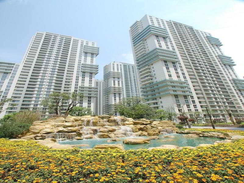 Rayfont Shanghai Celebrity Hotel & Apartment