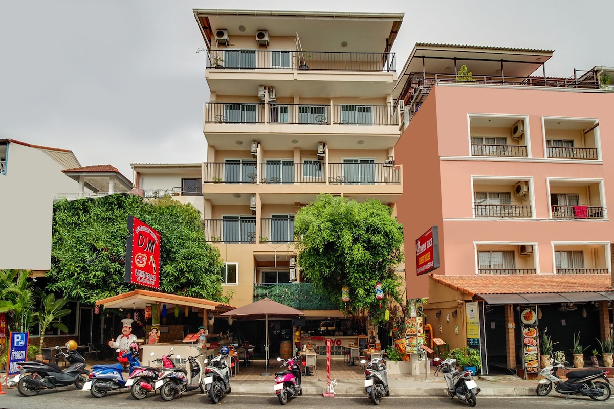Patamnak Beach Guesthouse