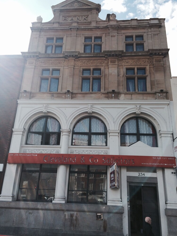 City Gate Serviced Apartments