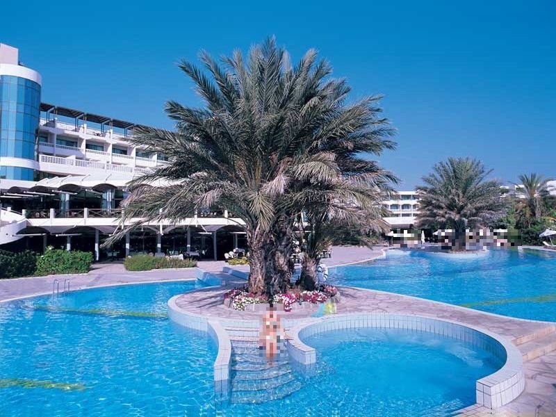 Constantinou Bros Athena Beach Hotel