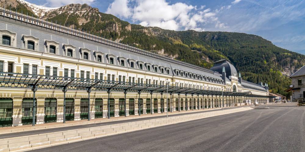 Canfranc Estación, a Royal Hideaway Hotel