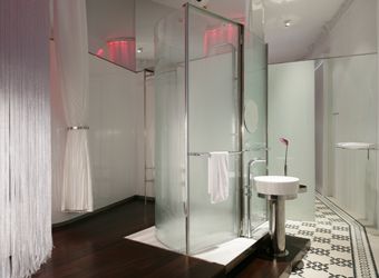 Chic & Basic Born Boutique