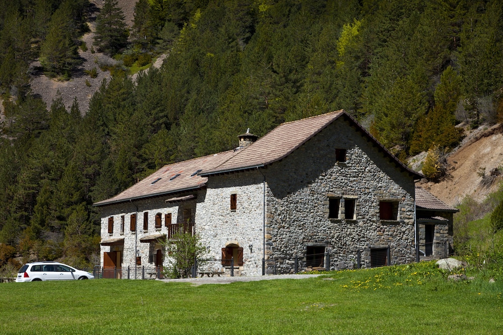 Refugio De Bujaruelo Albergue