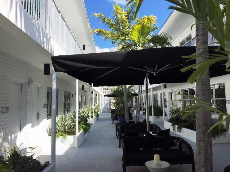 Seaside Apartments