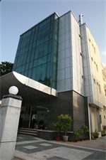 The Lotus Apartment Hotel