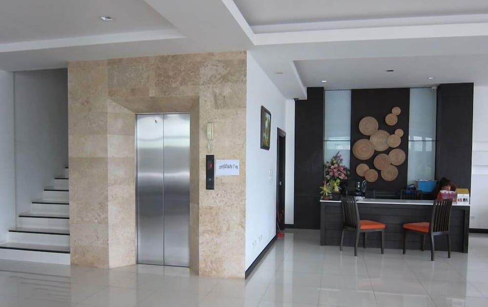 The White Pearl Hotel