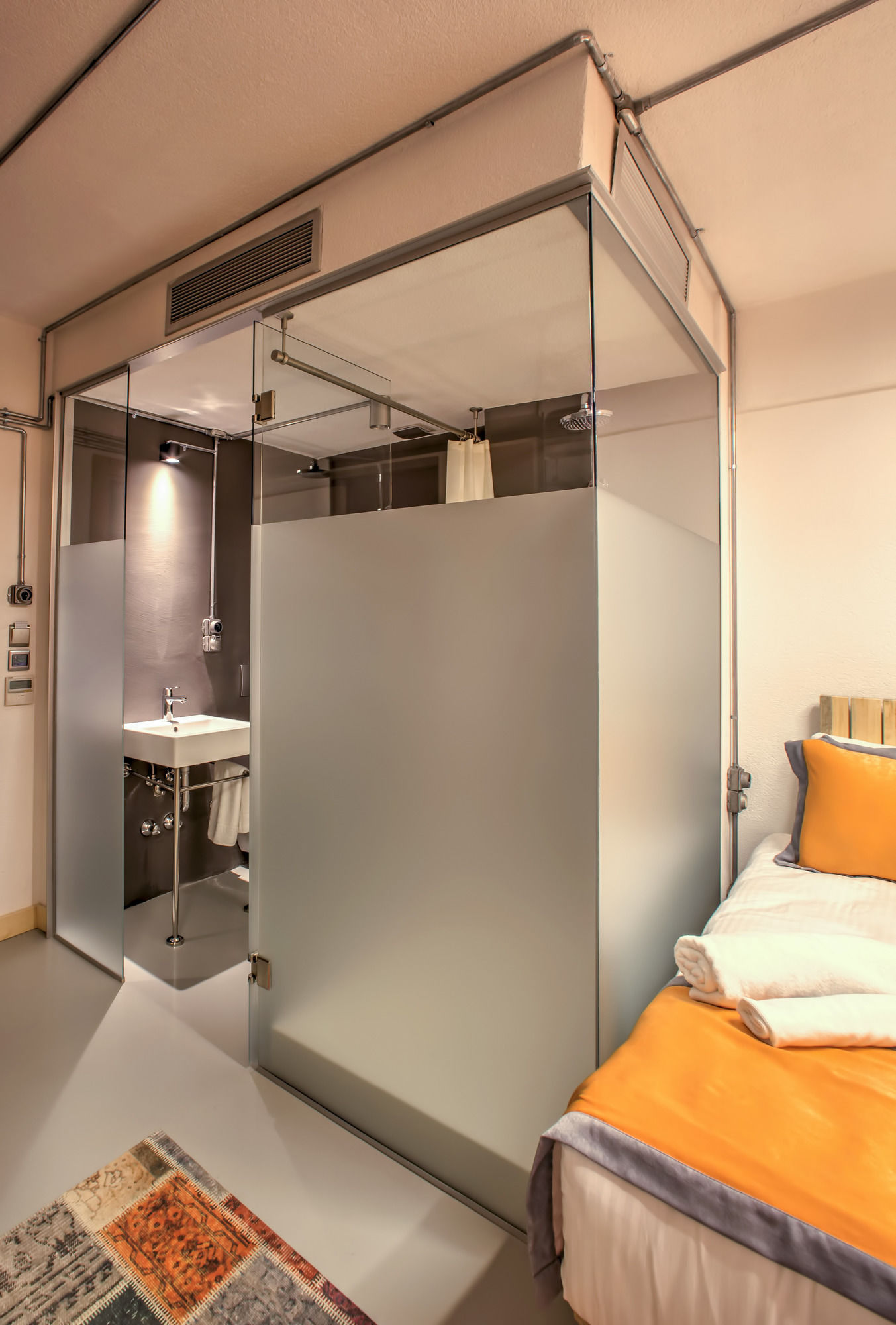 Vavien Hotel