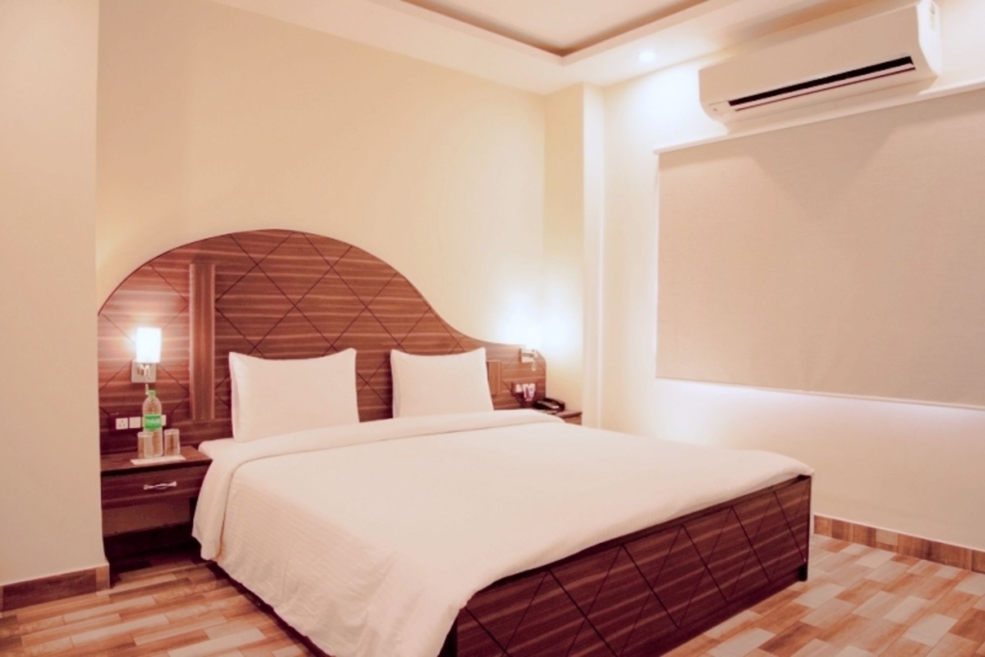 Genx Plaza Mughalsarai