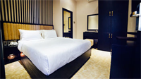 Bezel Hotel