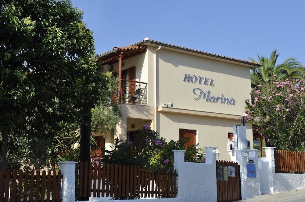 Hotel Marina