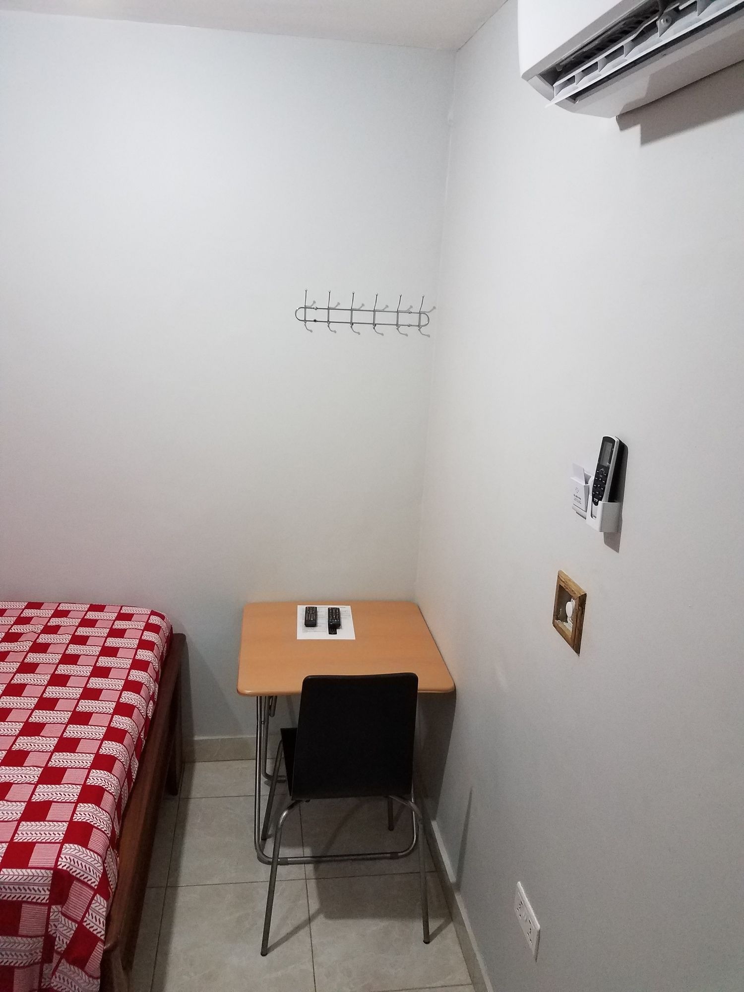 Sharp Guest House And Hostel