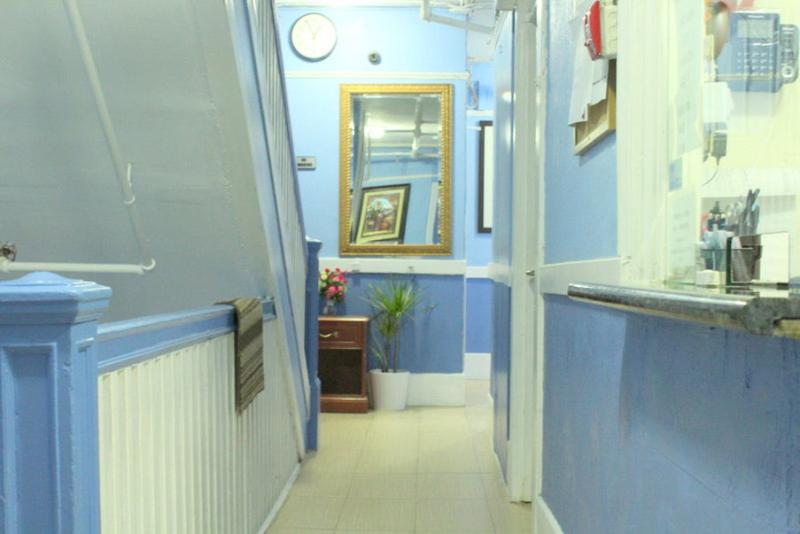 Desmond Hotel