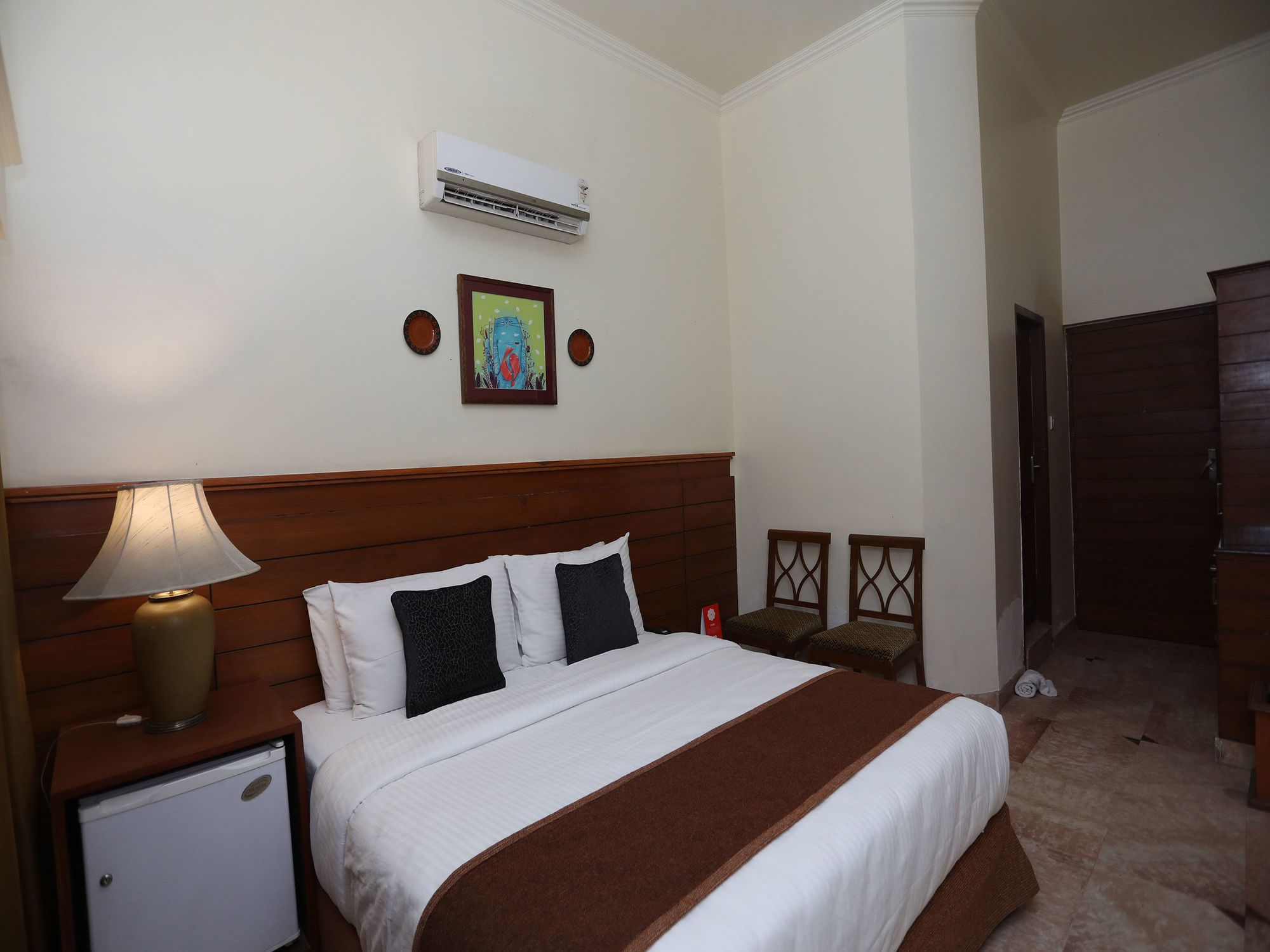 Dayal Lodge
