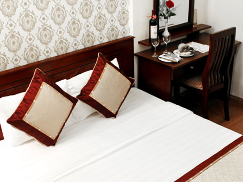 Hanoi Buddy Inn & Travel